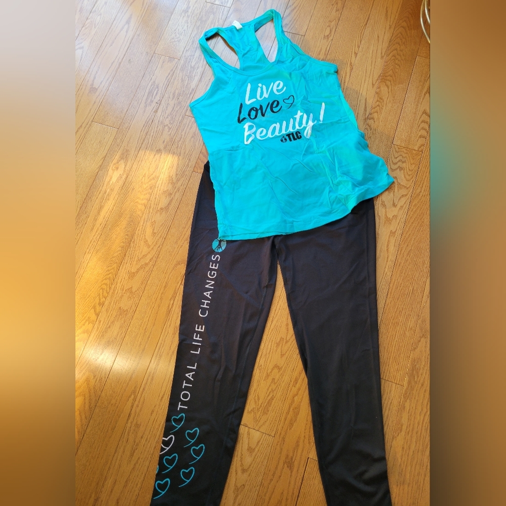 TLC Total Life Changes Running Gym Pilates Yoga Wear 2-Piece Set Black Blue NWOT